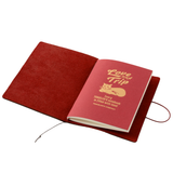TRAVELER'S notebook Passport Size LOVE AND TRIP Red 3