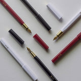 YStudio Resin Zwart vulpen