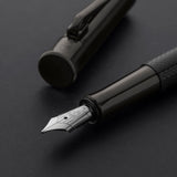 Graf von Faber-Castell Guilloche Black Edition vulpen