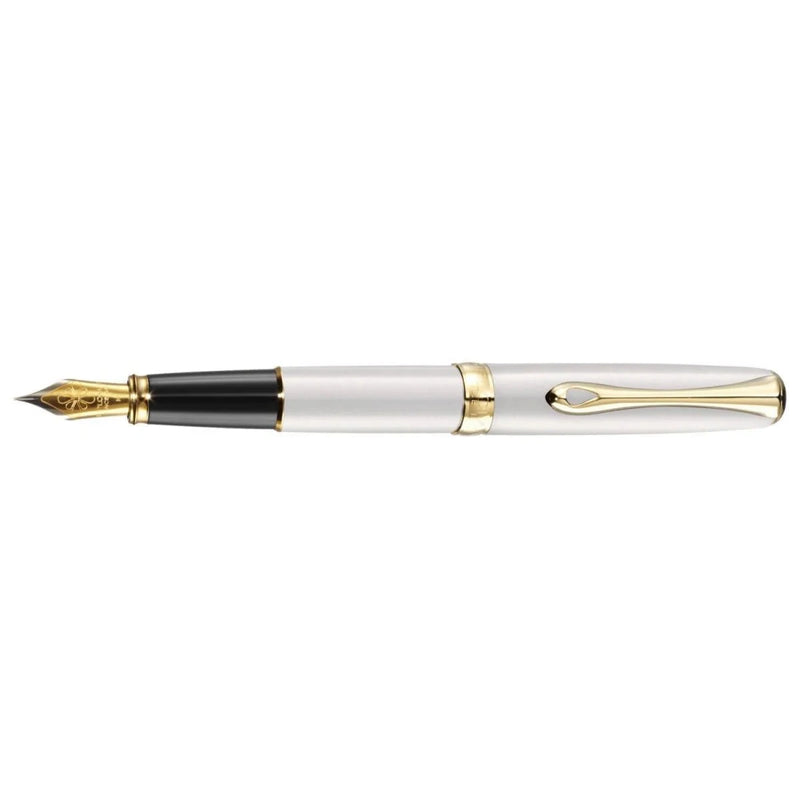 Diplomat Excellence A2 Pearl White GT vulpen