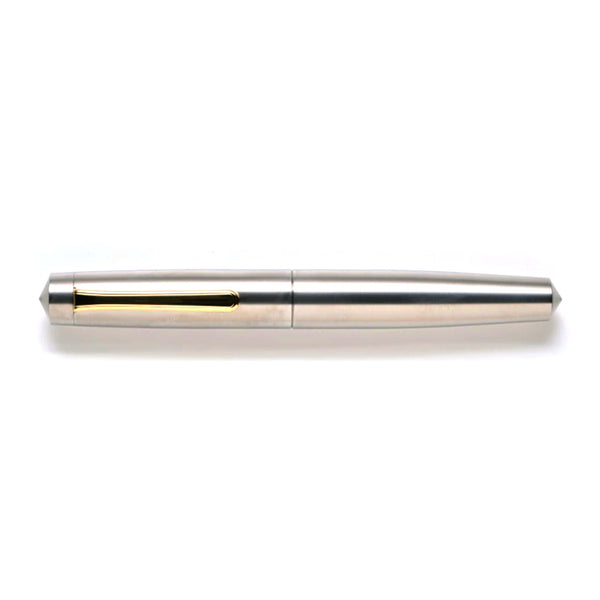 Nakaya Titanium Writer Piccolo Vulpen met goudkleurige clip